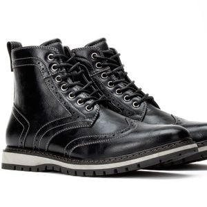 myles wingtip boot